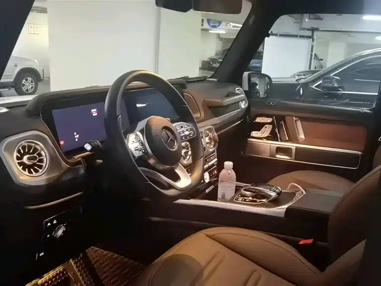 Mercedes-Benz G-Class 2024 G 350 фото 5