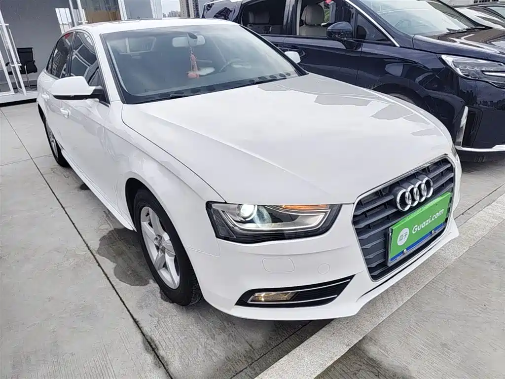 Audi A4L 2016 30 TFSI Collector's Edition Automatic Comfort фото 4