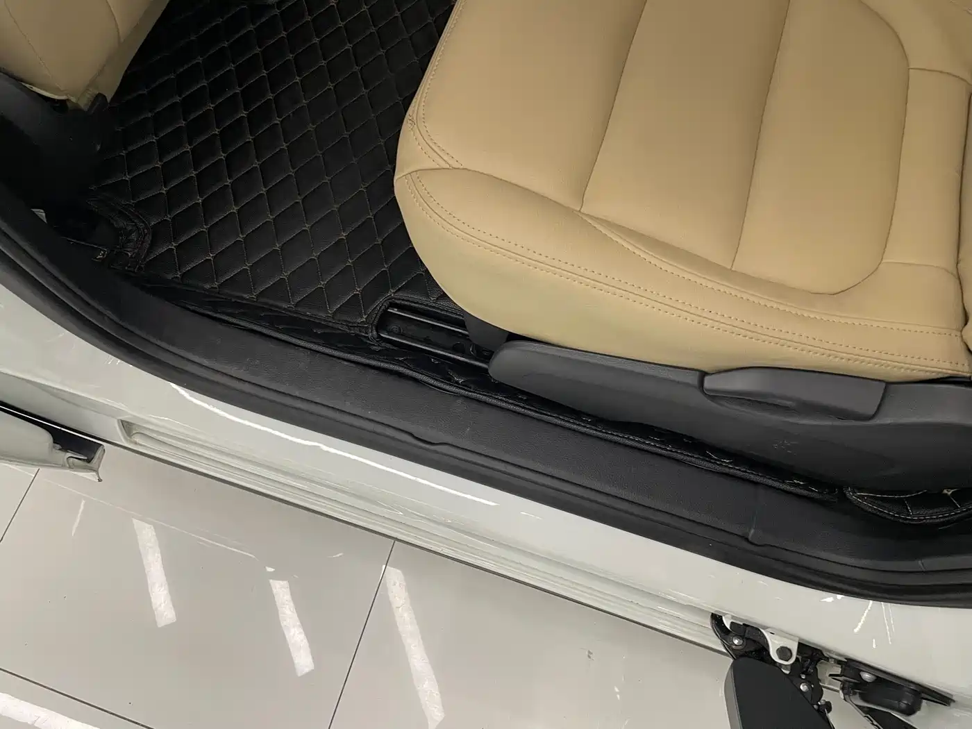Volkswagen Sharan 2013 1.8TSI Standard фото 28