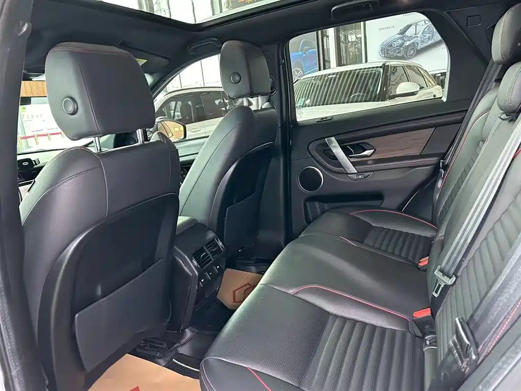 Land Rover Discovery Sport 2020 249PS R-Dynamic Performance фото 15