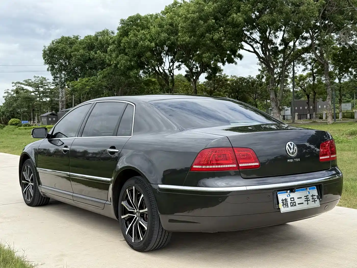 Volkswagen Phaeton 2012 3.0L Business фото 6