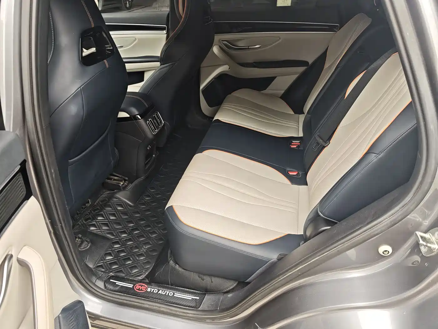 BYD Song PLUS PHEV 2023 Champion Edition EV 520KM Flagship фото 10
