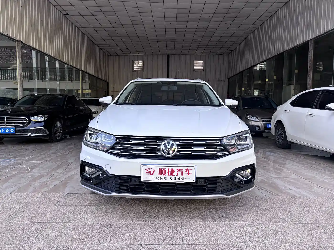 Volkswagen C-TREK 2018 2018 230TSI DSG Luxury