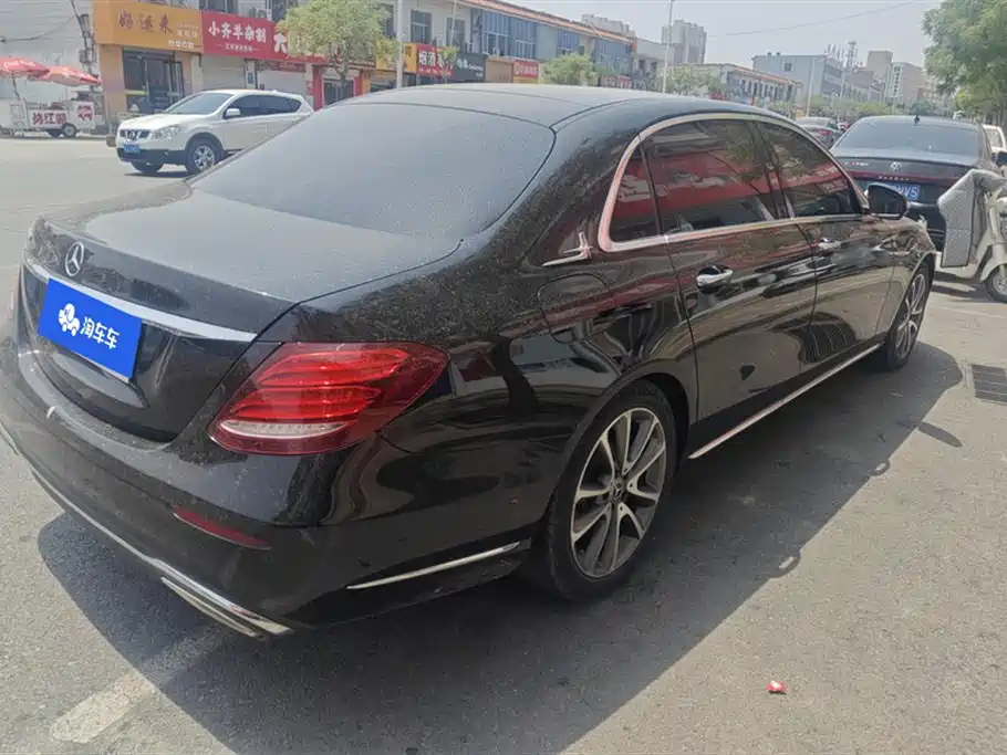 Mercedes-Benz E-Class 2019 E 300 L Sport Fashion фото 3