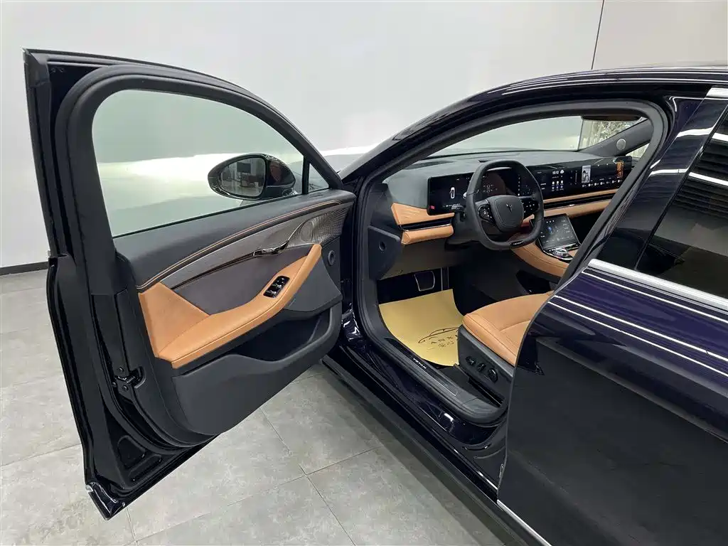 Voyah Auto VOYAH Zhuiguang 2024 PHEV AWD Ultra Long Range Flagship фото 6