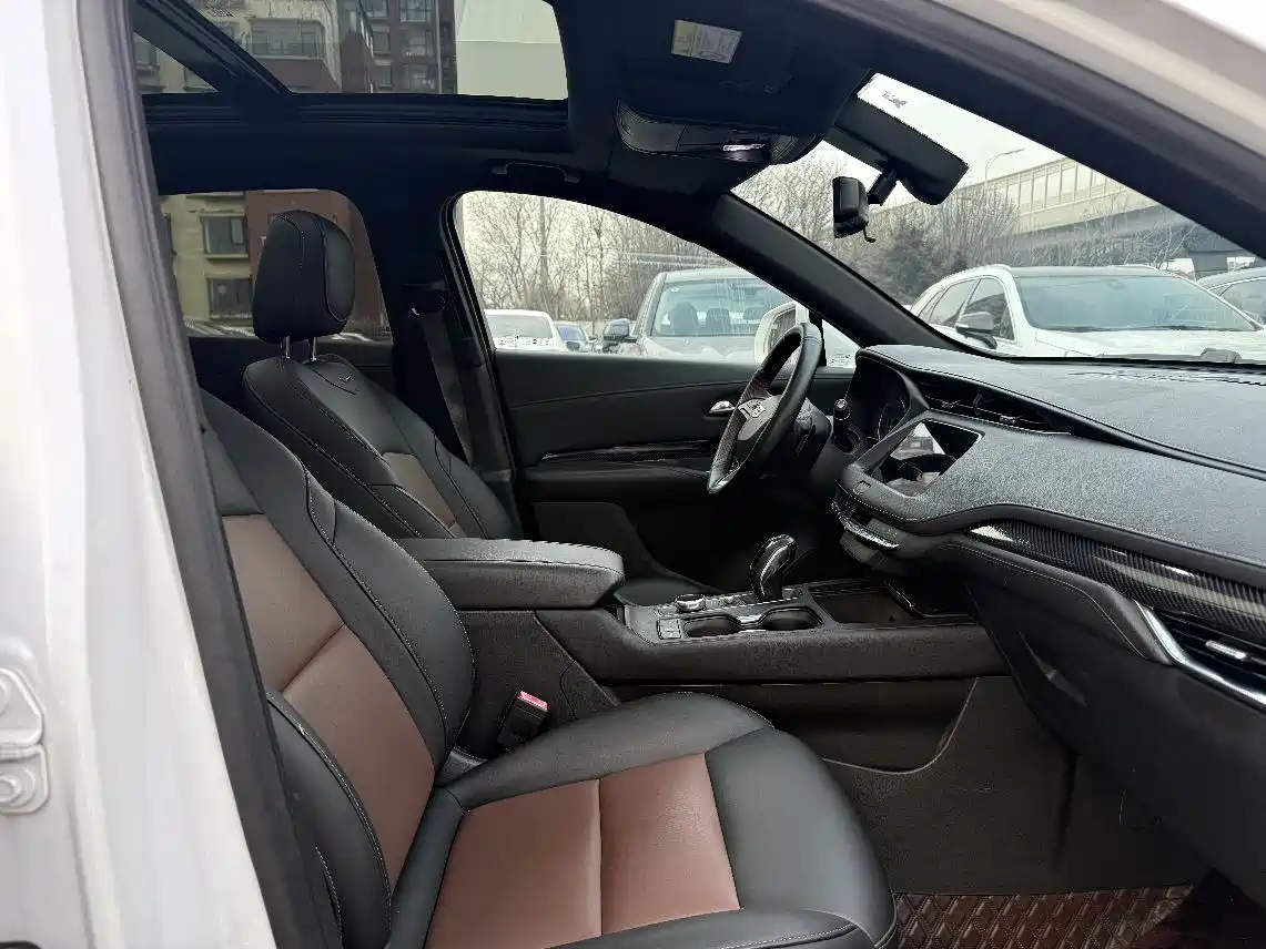 Cadillac XT4 2019 2018 Model 28T 2WD Technology