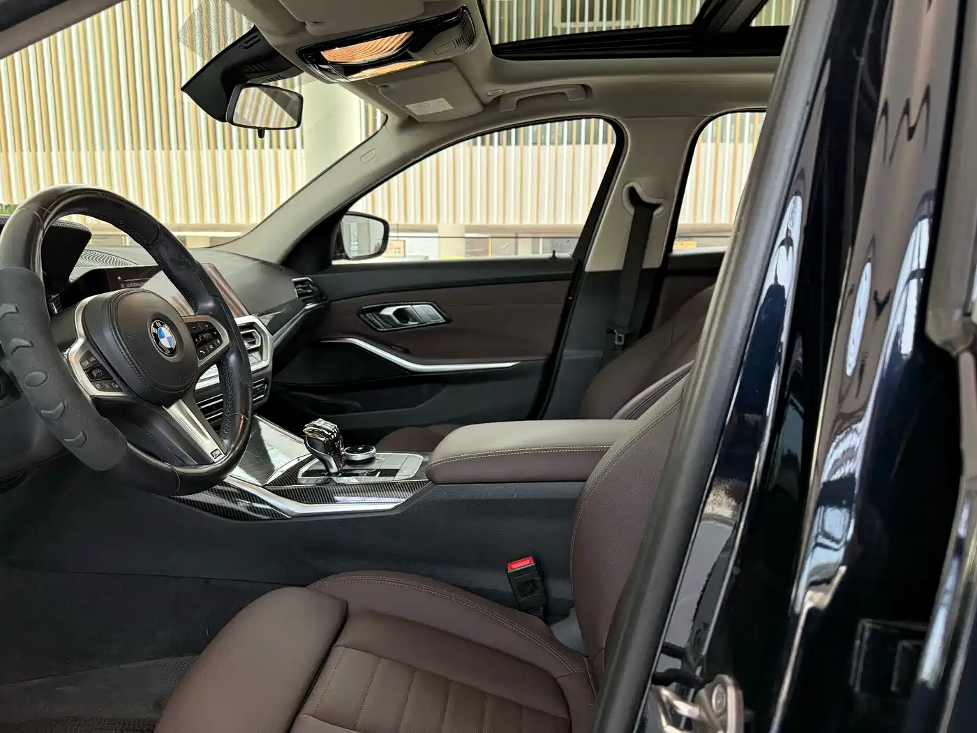 BMW 3-SERIES