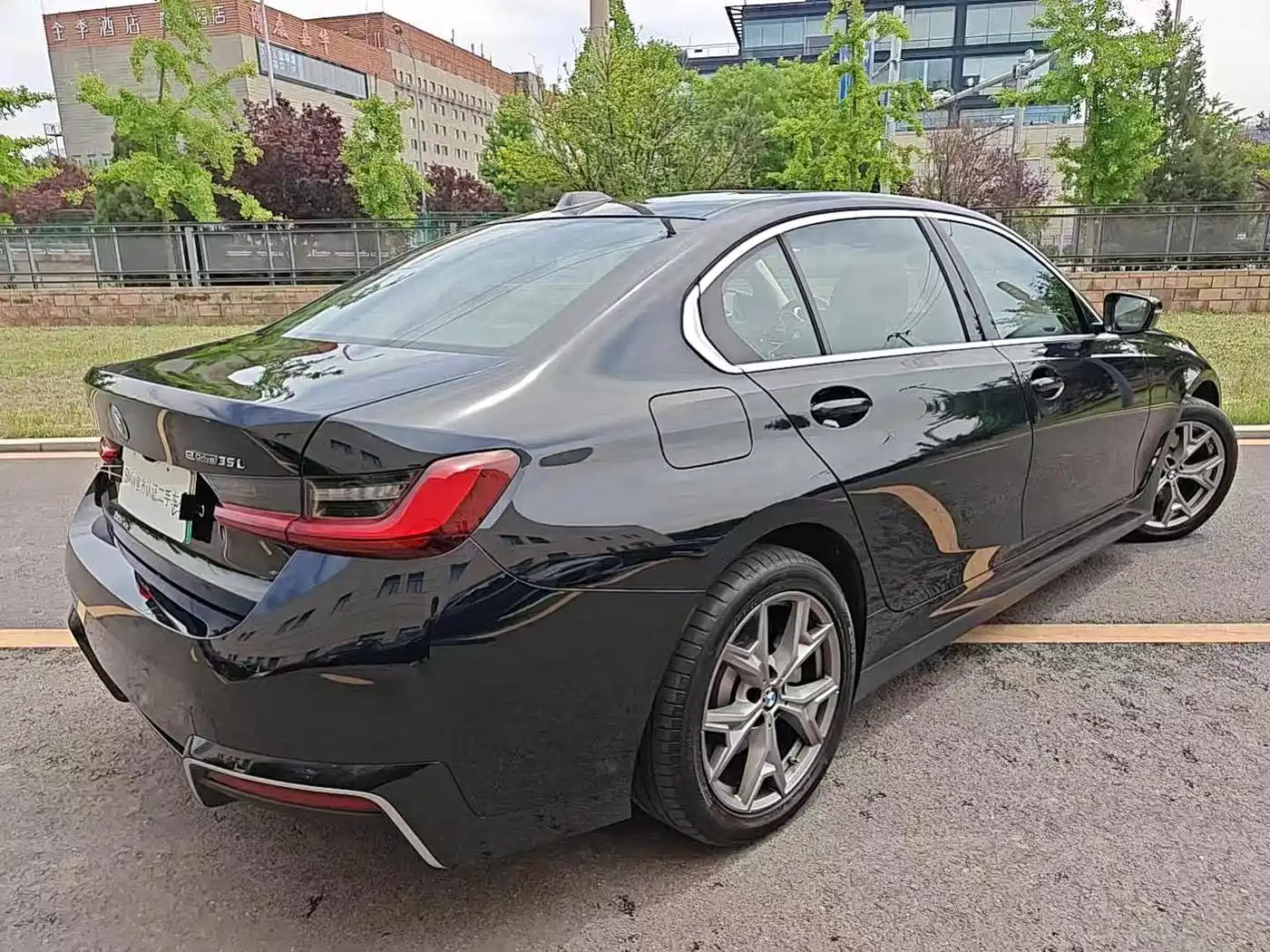 BMW i3 2025 eDrive 35 L фото 5