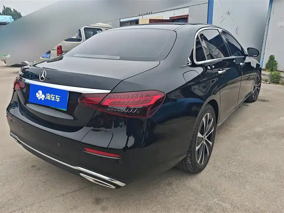 Mercedes-Benz E-Class New Energy 2023 E 350 e L Plug-in Hybrid Sedan фото 3