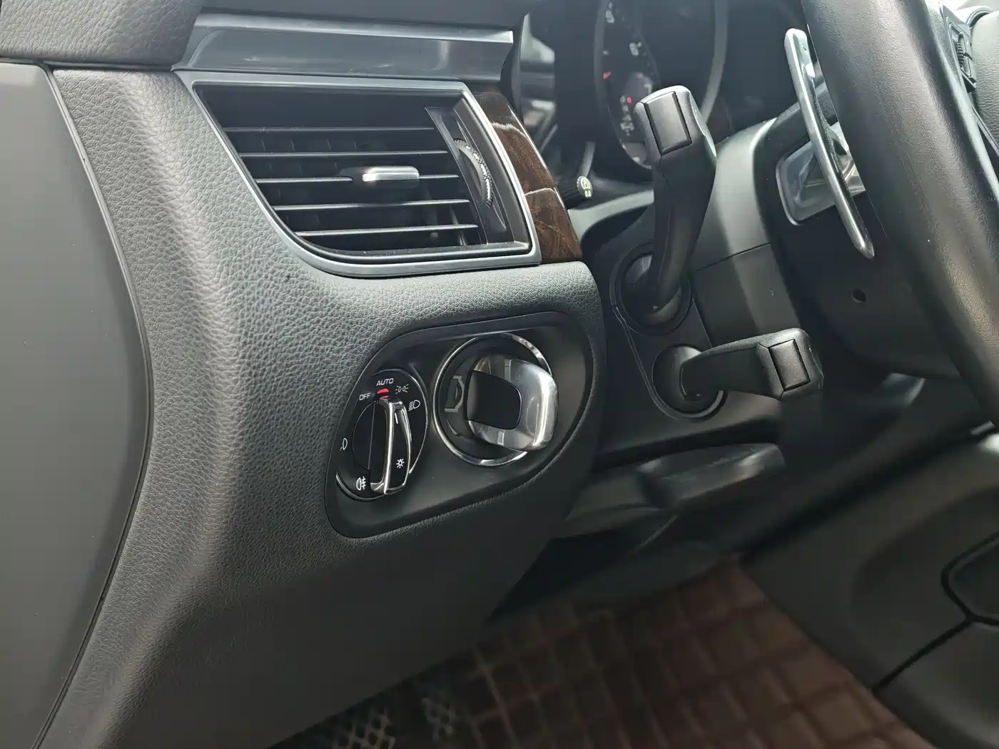 Porsche Macan 2017 Macan 2.0T фото 12