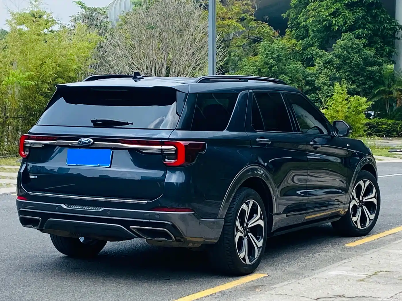 Ford Explorer 2023 EcoBoost 285 AWD ST-LINE 6-Seater фото 3