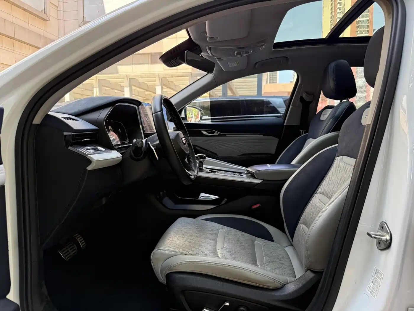 GEELY AUTOMOBILE XINGRUI