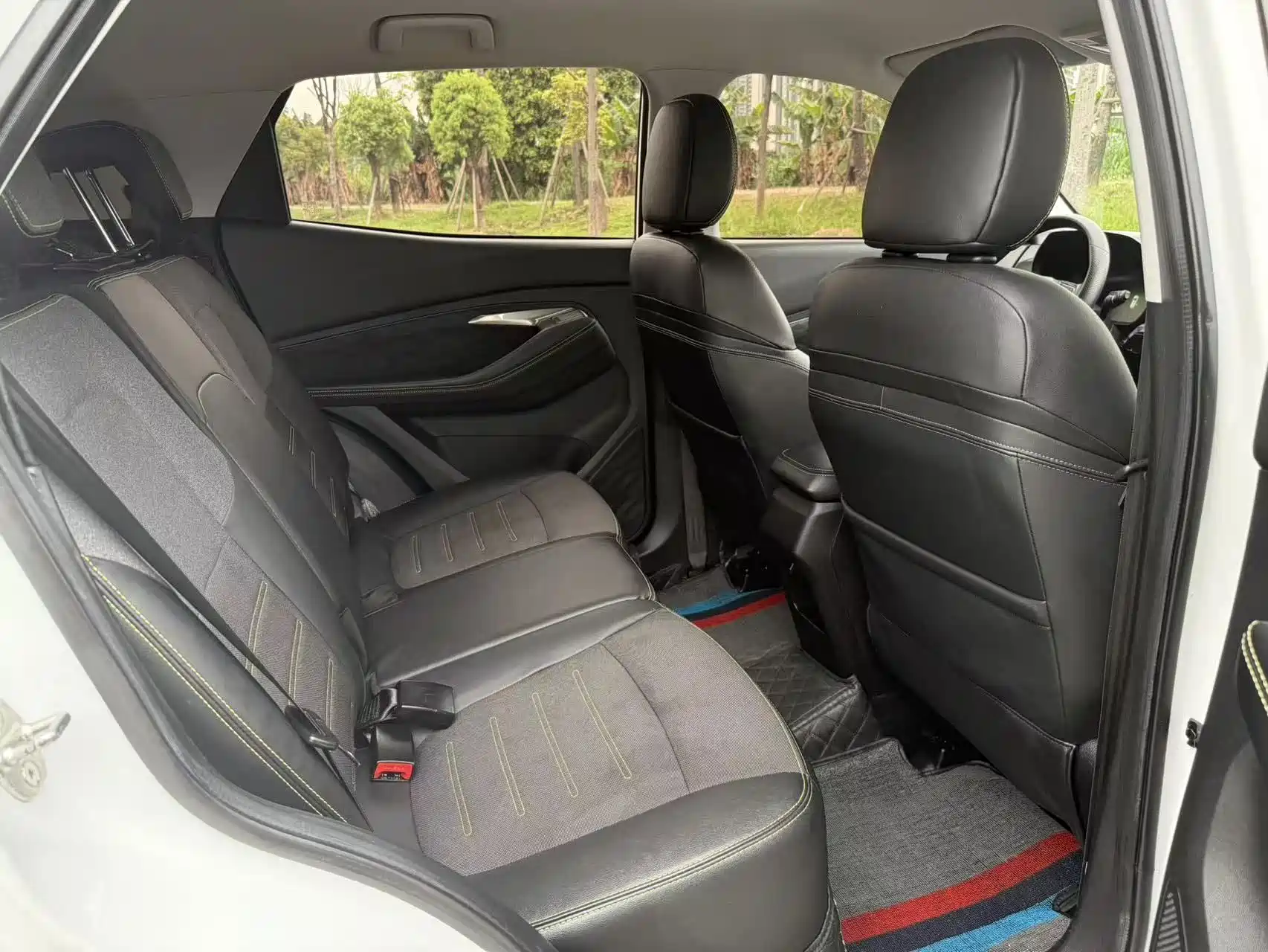 Photo 7 - Baojun RS-3