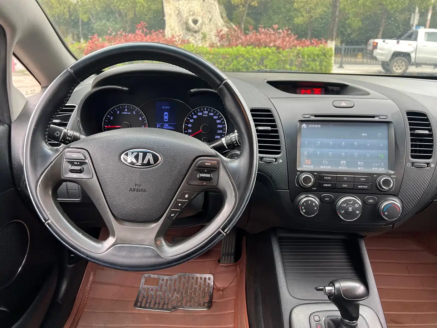 Kia K3 2013 1.6L Automatic GLS фото 12