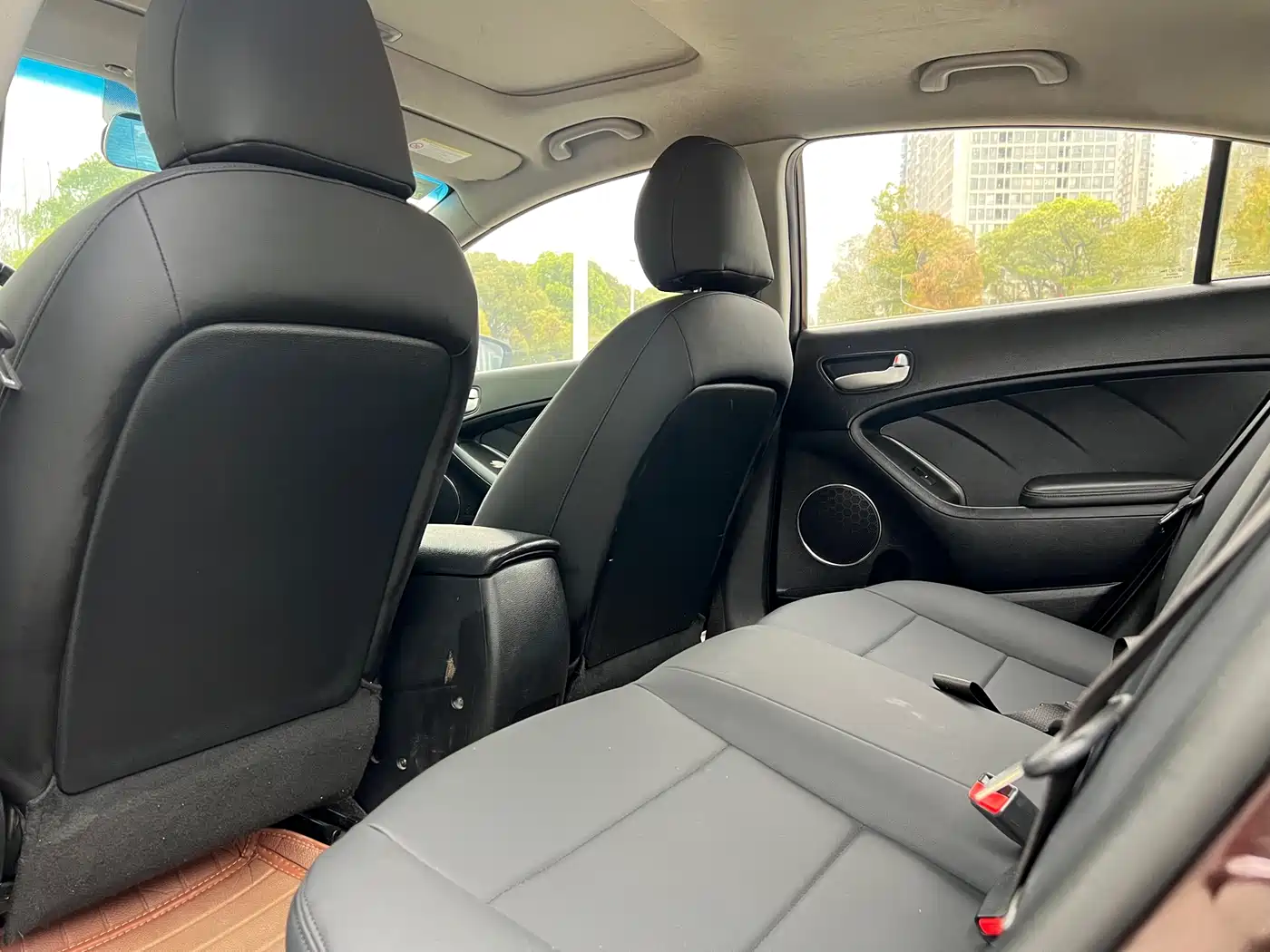 Kia K3 2013 1.6L Automatic GLS фото 14