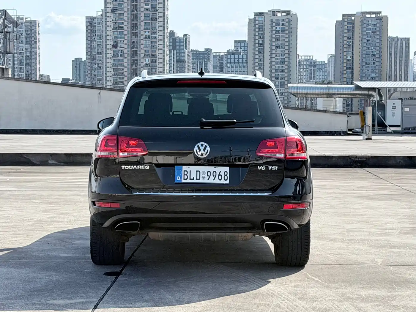 Volkswagen Touareg 2011 3.0TSI Luxury фото 6