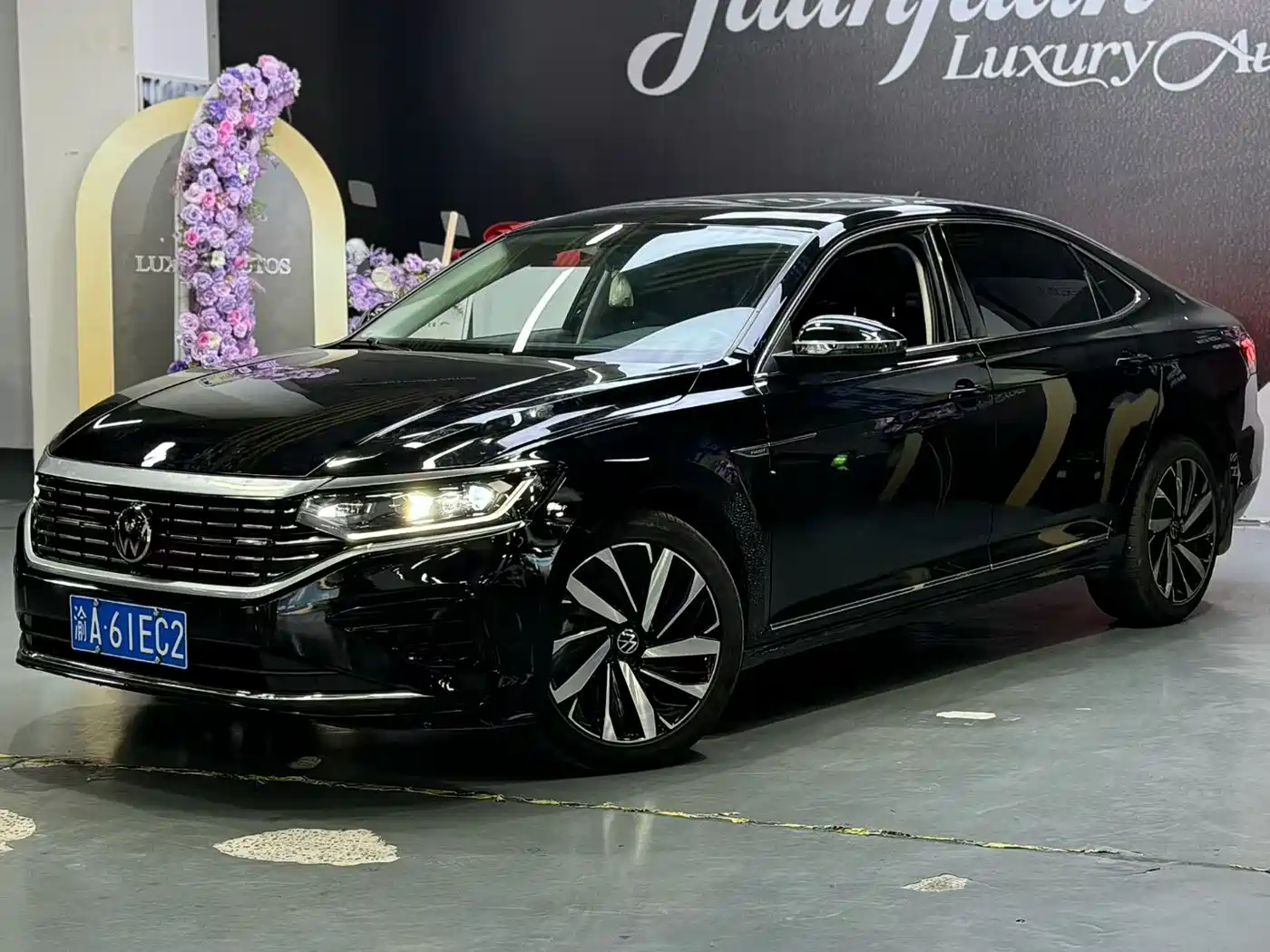 Volkswagen Passat 2023 330TSI Luxury Edition