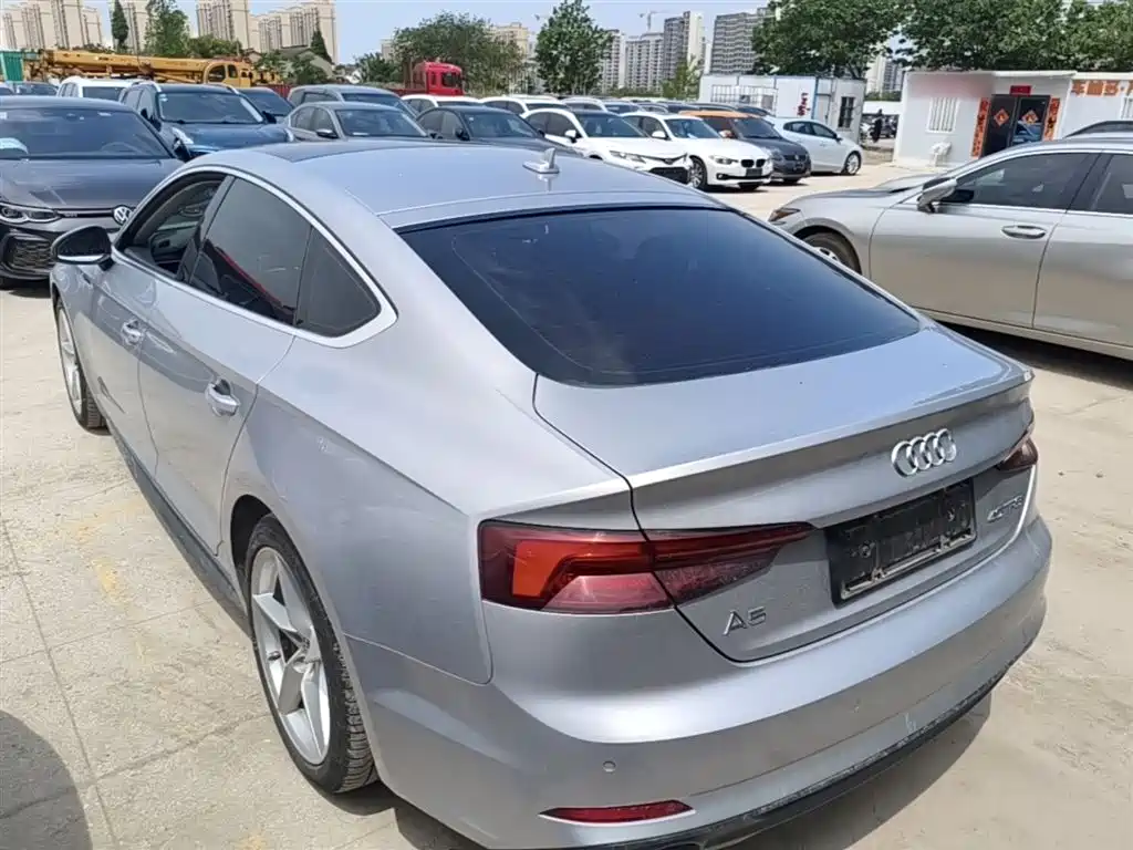 Audi A5 (Import) 2017 Sportback 40 TFSI Fashion фото 5