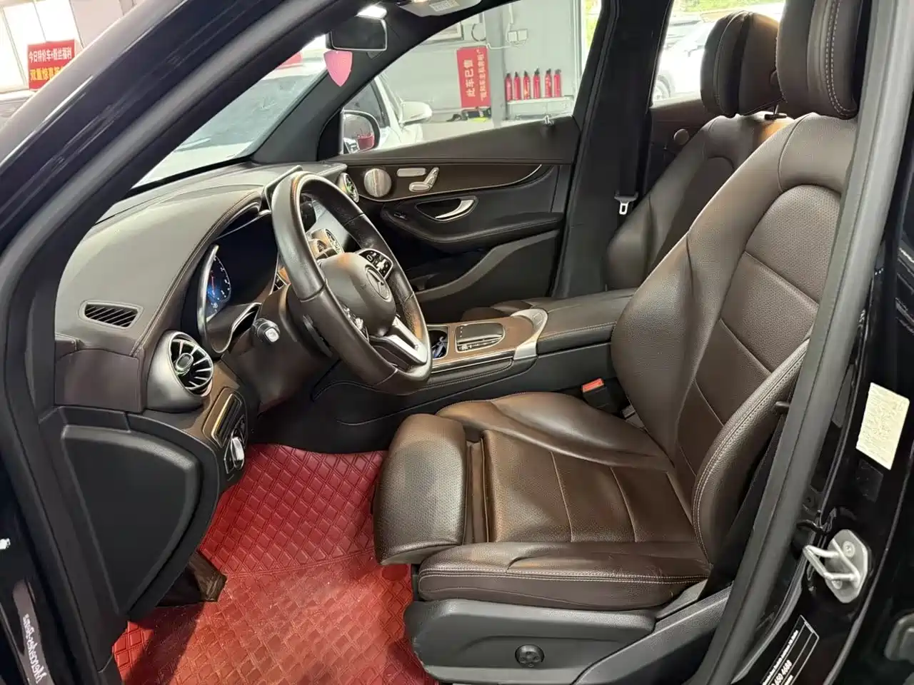 Mercedes-Benz GLC 2020 Facelift GLC 260 L 4MATIC Luxury фото 6