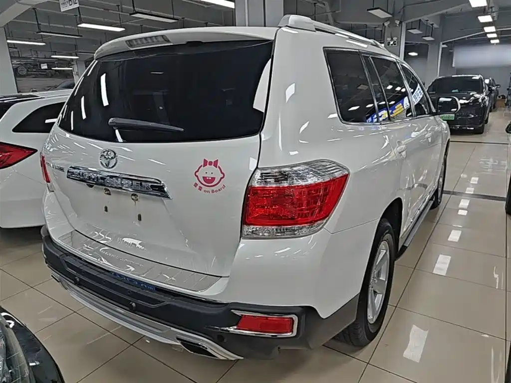 Toyota Highlander 2012 2.7L 2WD 5-seater Elite Edition фото 7