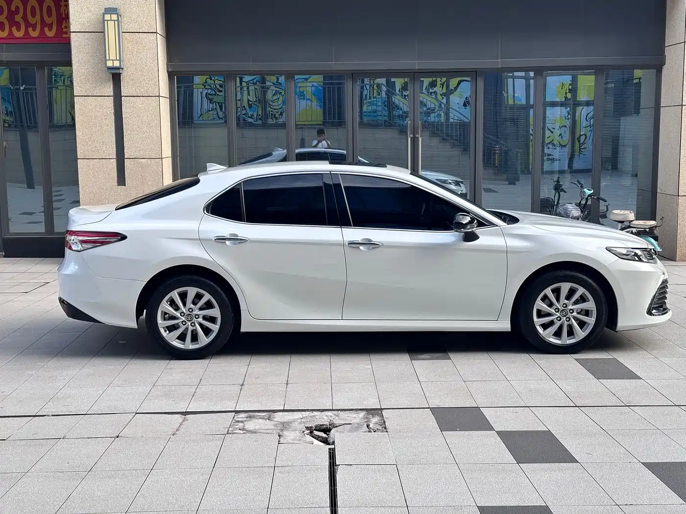 Toyota Camry 2021 2.0G Luxury Edition фото 4