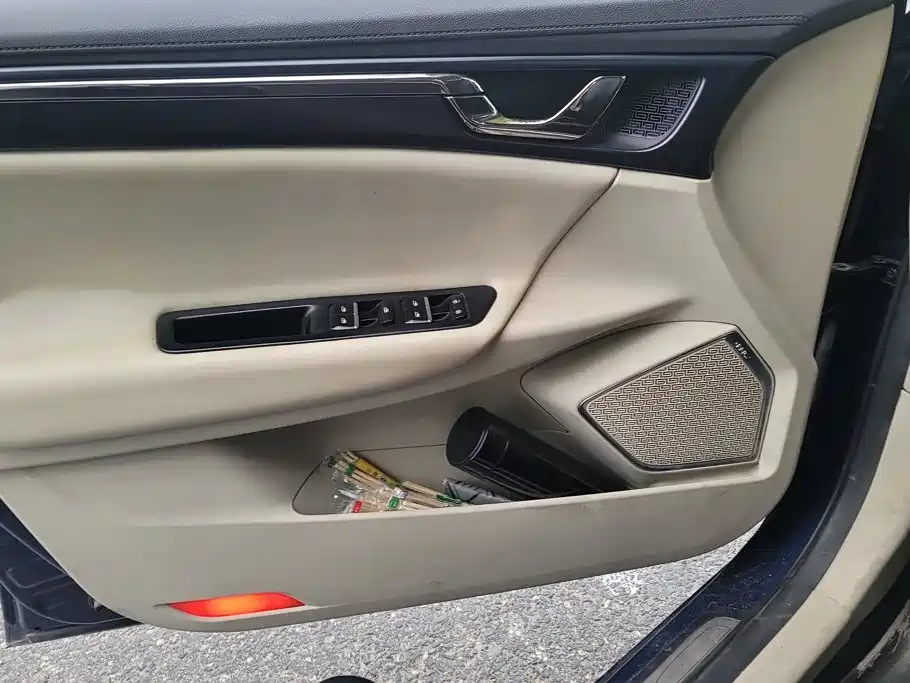 Geely Emgrand GL 2017 2017 1.8L DCT Elite