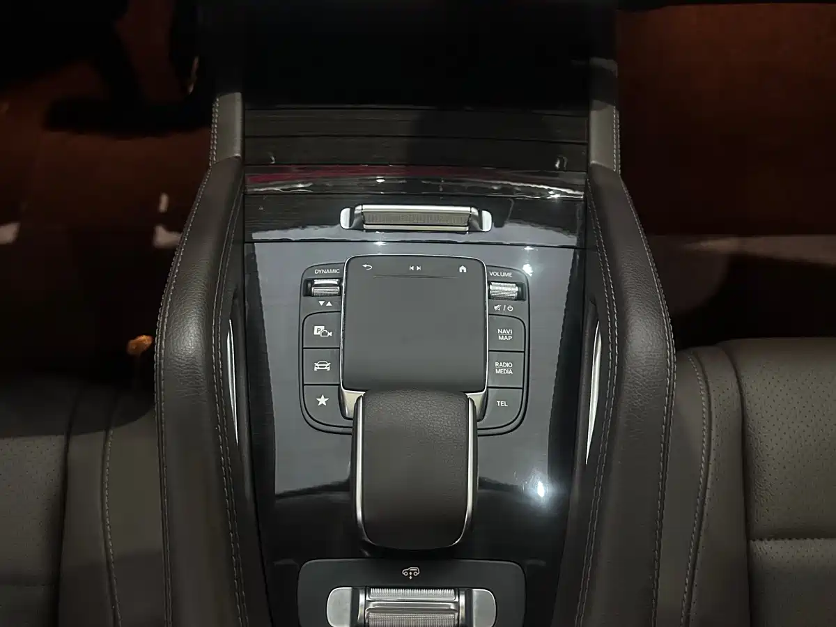 Mercedes-Benz GLE 2020 Facelift GLE 350 4MATIC Fashion фото 9
