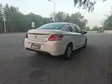 Photo 7 - Peugeot 301