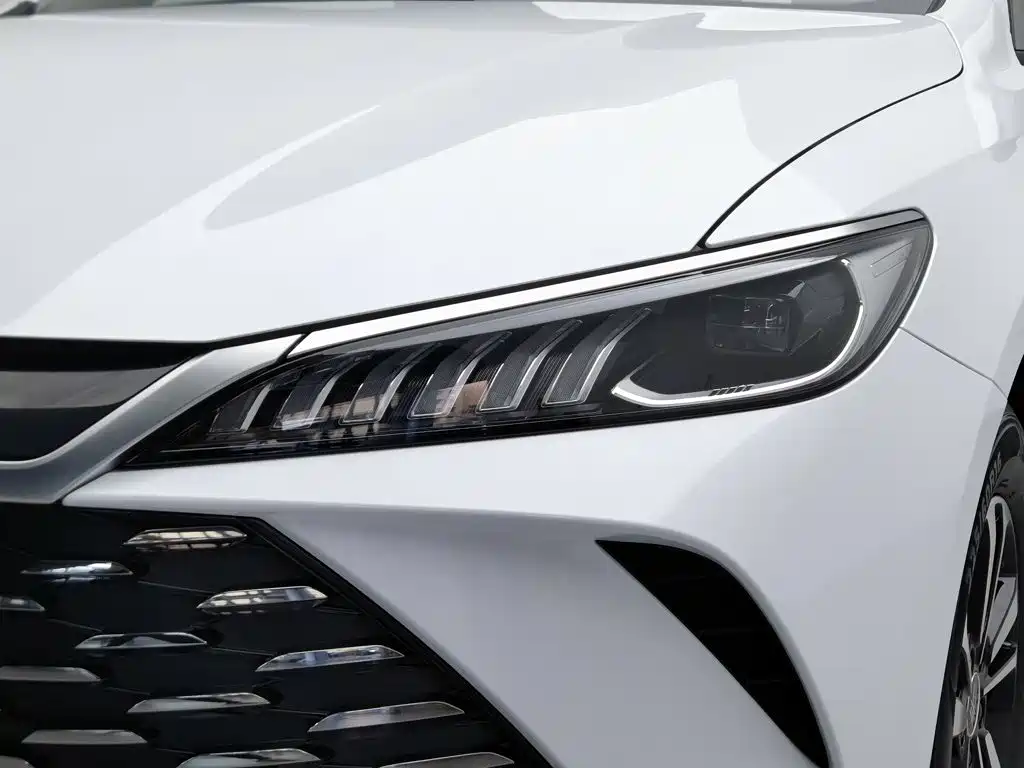 BYD Qin PLUS 2026 2026 DM-i Smart Edition 128KM Progressive