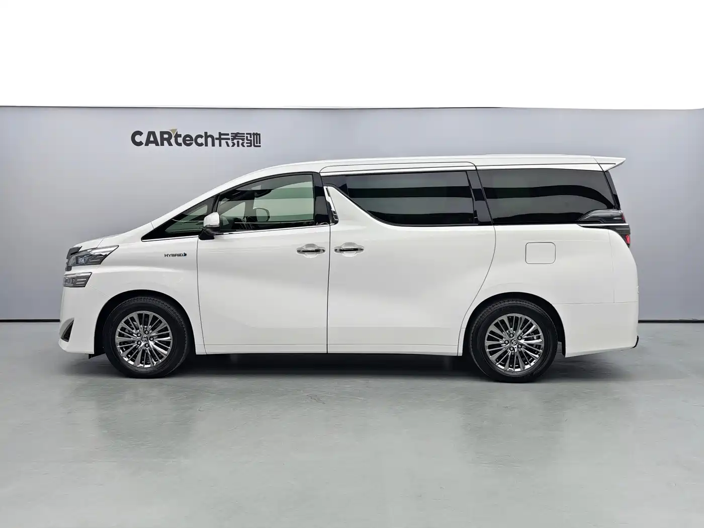 Toyota Vellfire 2019 Hybrid 2.5L HV Premium Edition фото 3