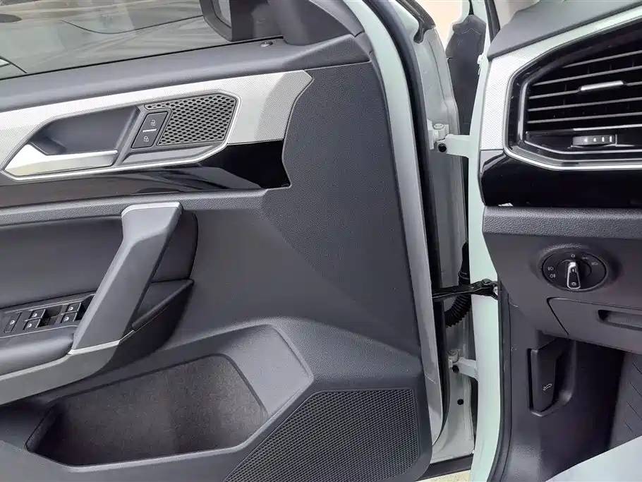 Volkswagen Tayron 2019 330TSI 2WD Luxury China V фото 7