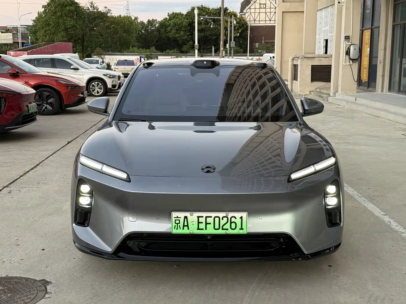 2025 NIO ET5