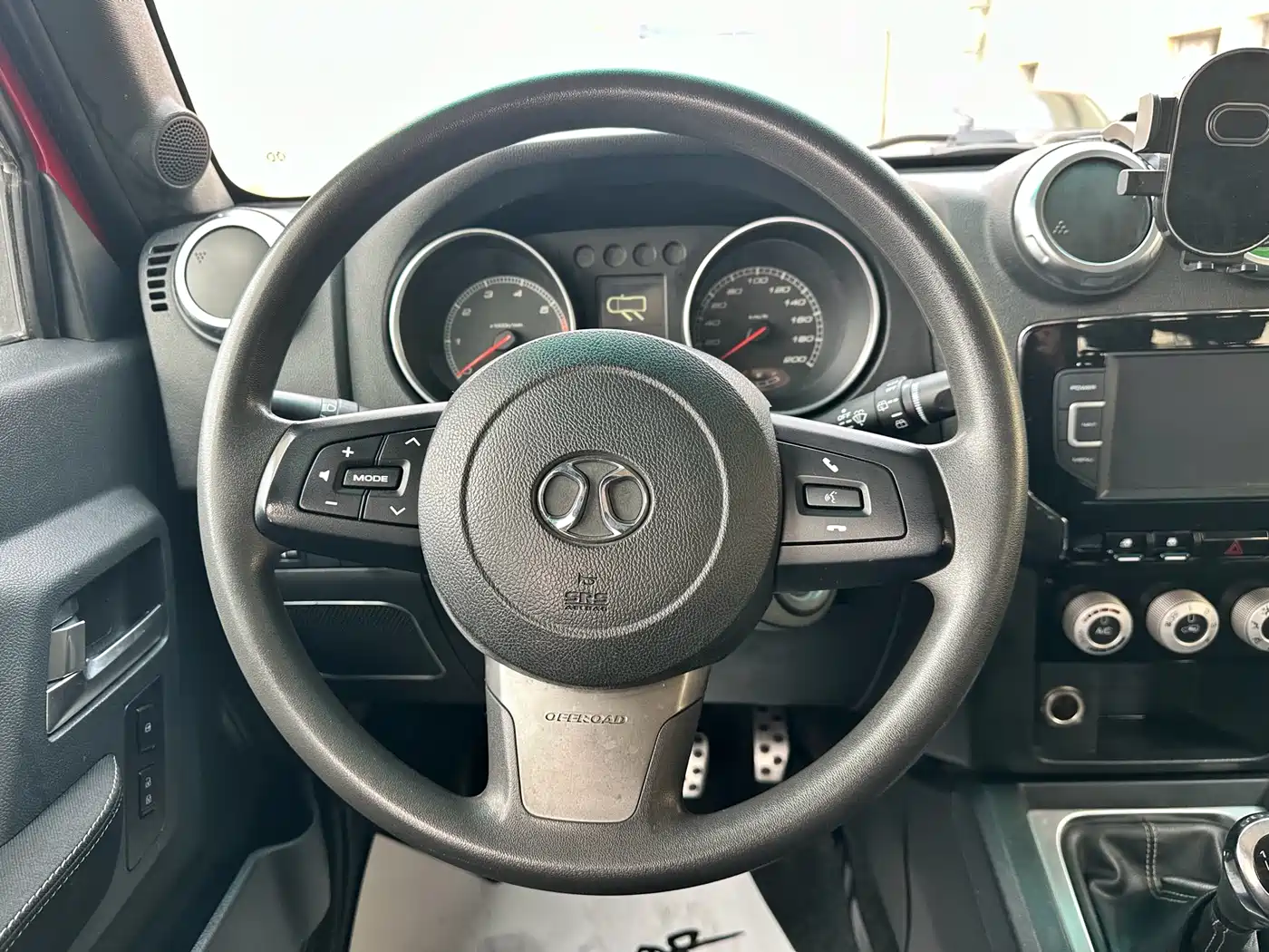 BAIC ORV Beijing Offroad BJ40 2016 Model 40L 2.0T Manual 2WD Luxury фото 11