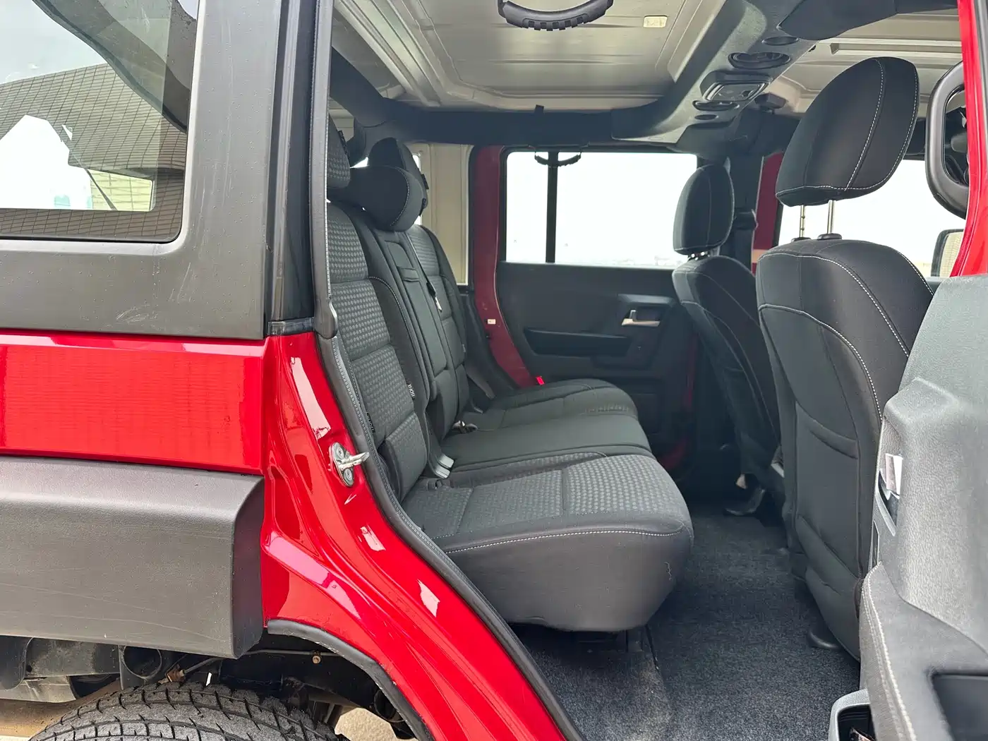 BAIC ORV Beijing Offroad BJ40 2016 Model 40L 2.0T Manual 2WD Luxury фото 16
