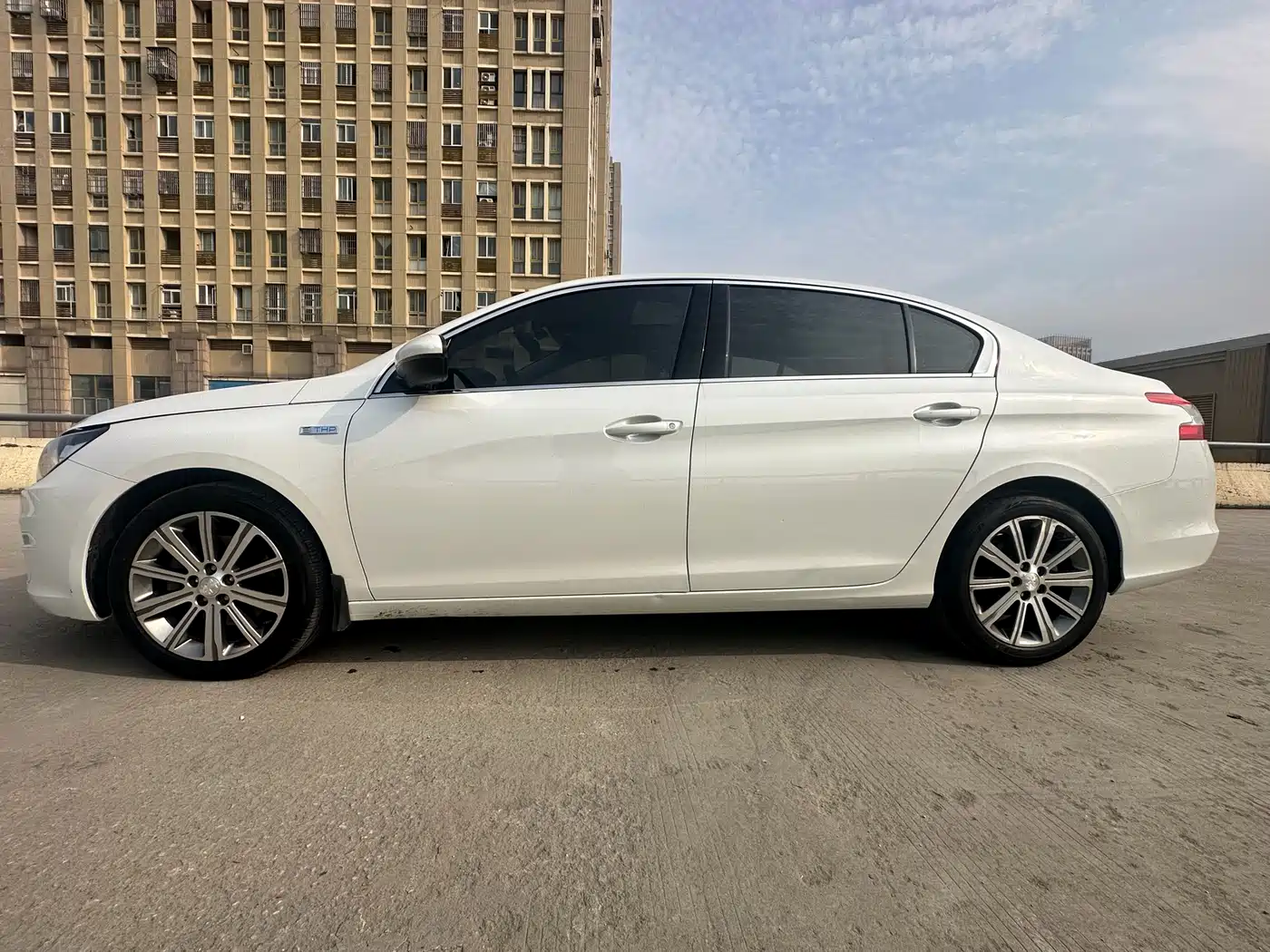 Peugeot 408 2018 350THP Automatic Luxury Edition фото 8