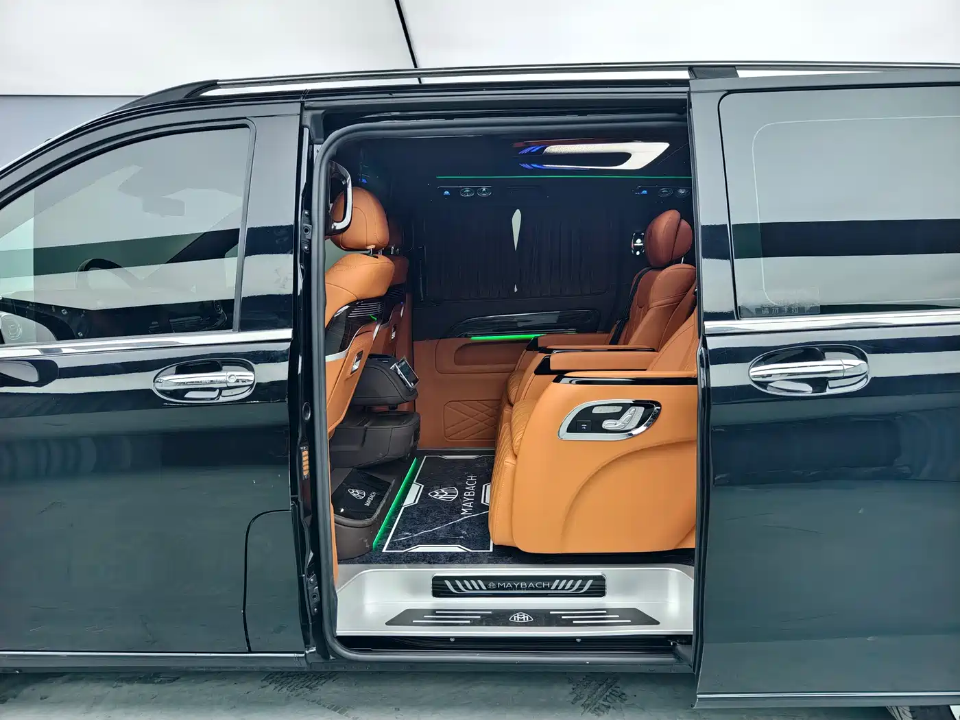 Mercedes-Benz Vito 2018 2.0T Business Edition China VI фото 14