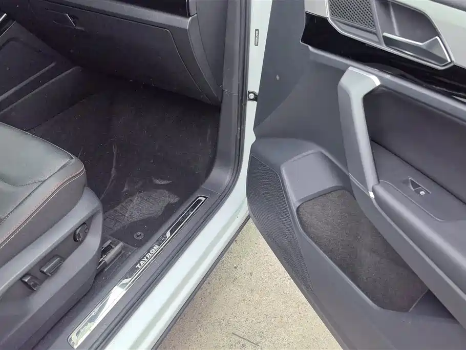 Volkswagen Tayron 2019 330TSI 2WD Luxury China V фото 8