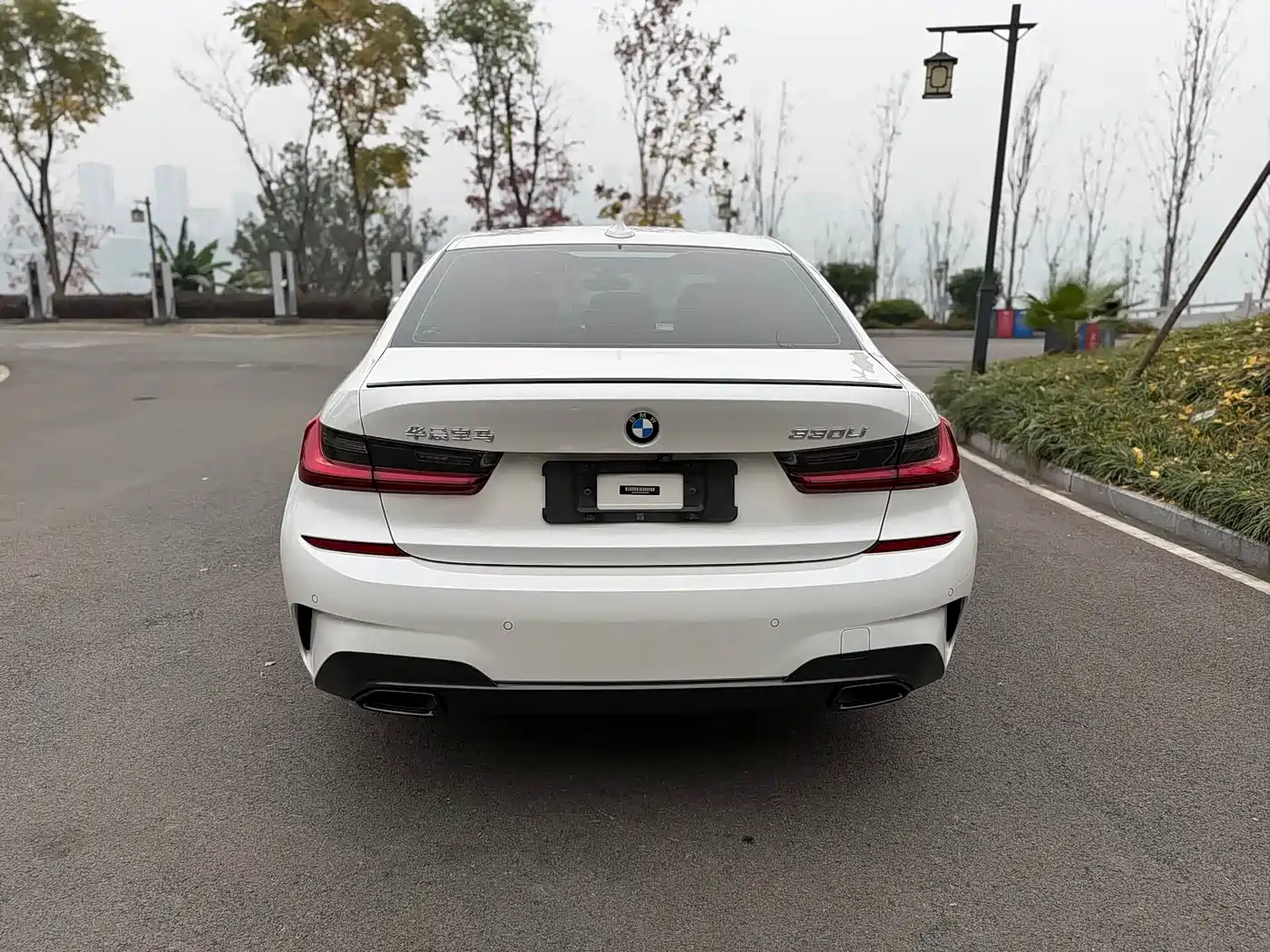 BMW 3-SERIES