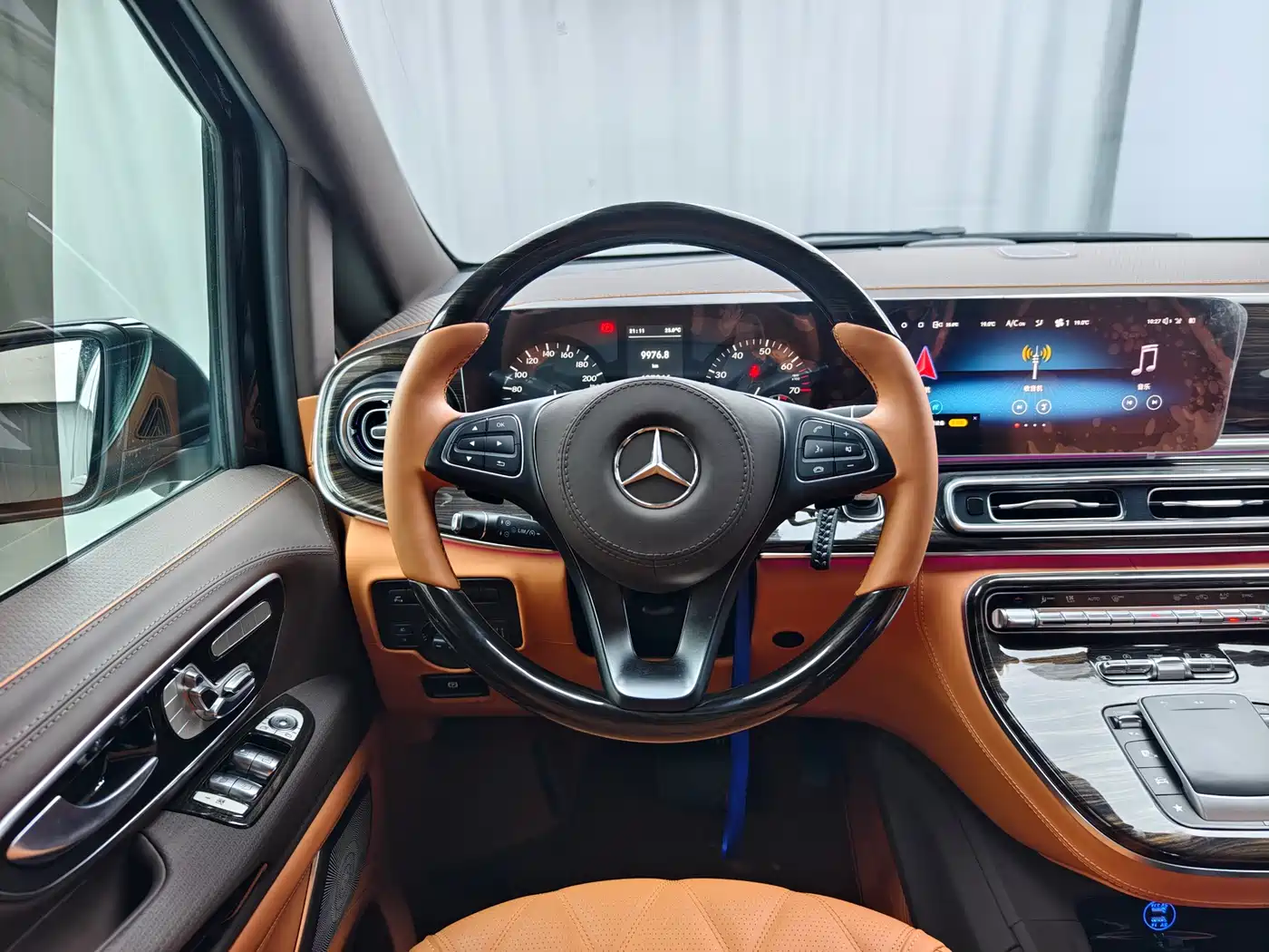 Mercedes-Benz Vito 2018 2.0T Business Edition China VI фото 12