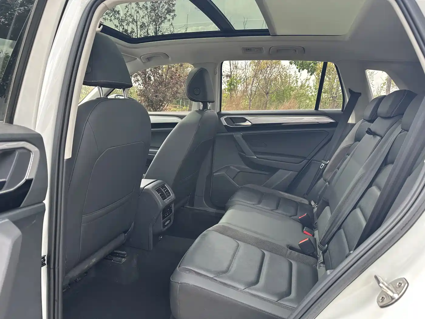 Volkswagen Tayron 2021 280TSI 2WD Luxury Smart Connect фото 10