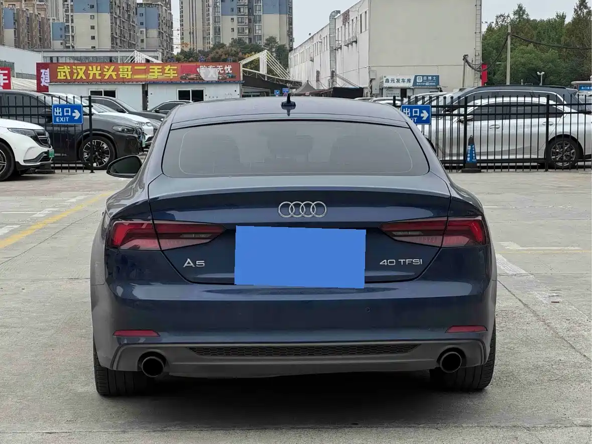 Photo 8 - Audi A5 (Import)