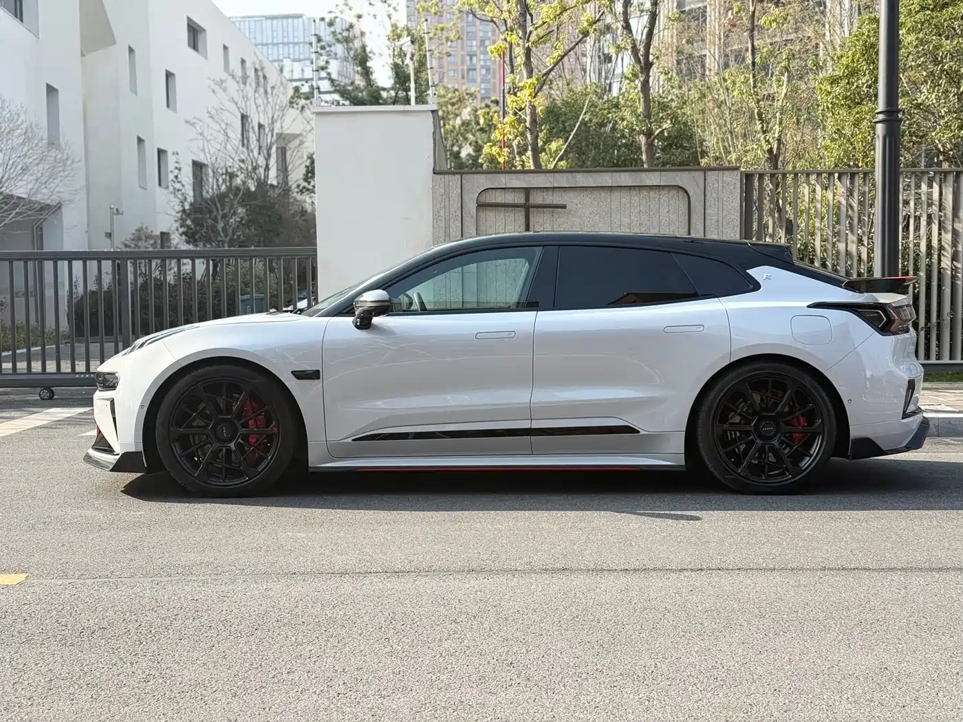 ZEEKR EXTREME KRYPTON 001 FR