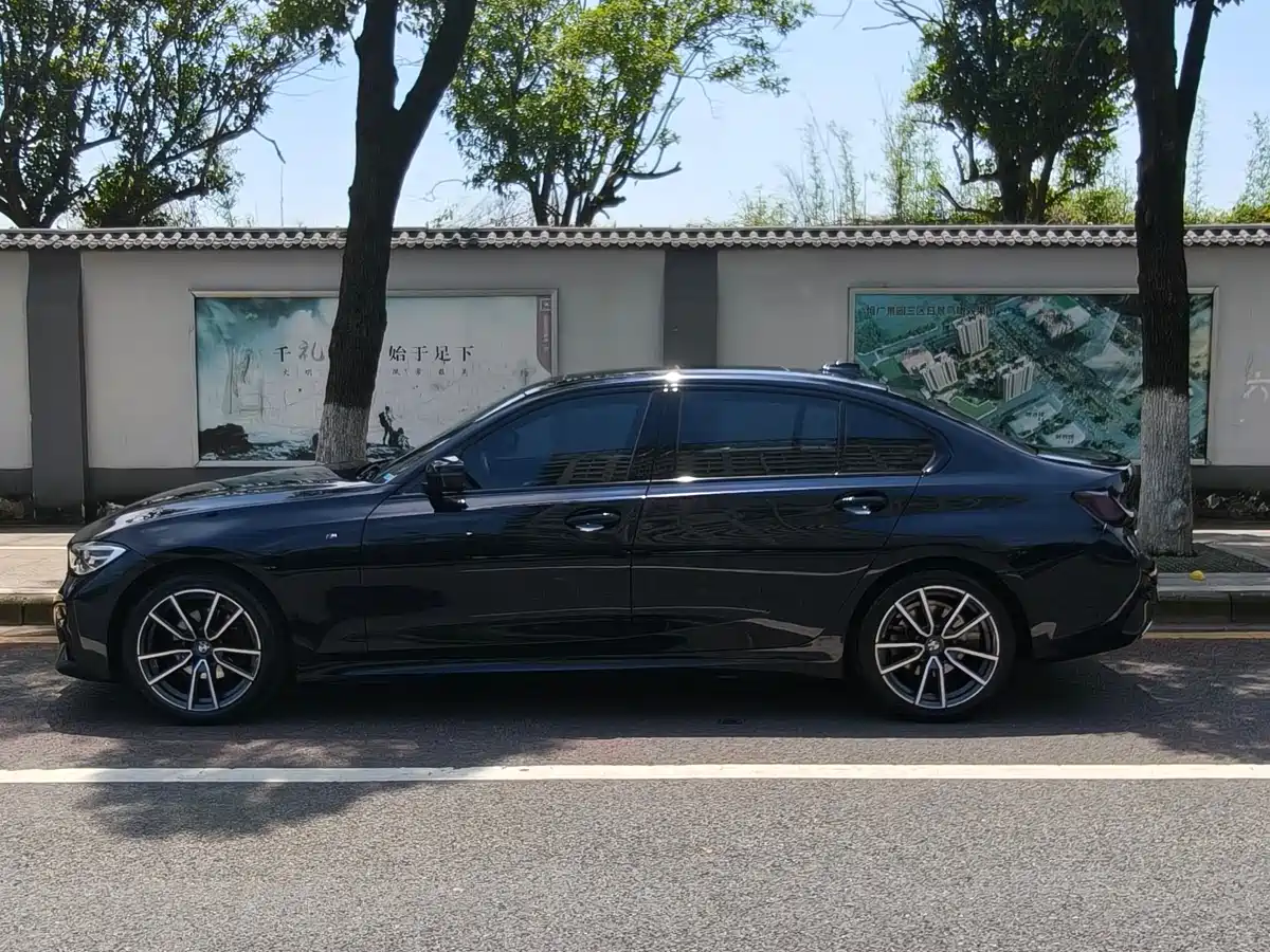 BMW 3 Series 2021 325Li M Sport Package фото 3
