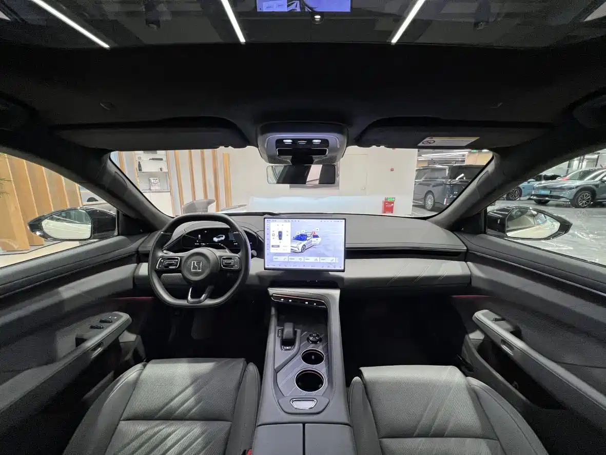 ZEEKR EXTREME KRYPTON 001