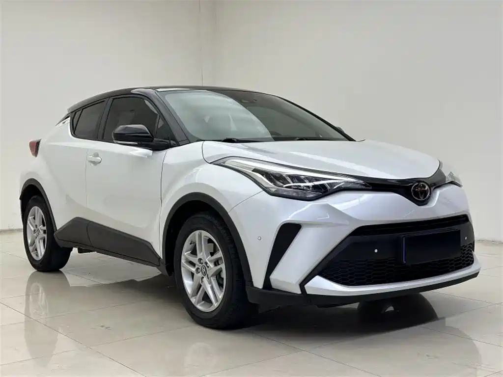 Toyota C-HR 2021 2.0L Comfort Edition фото 14