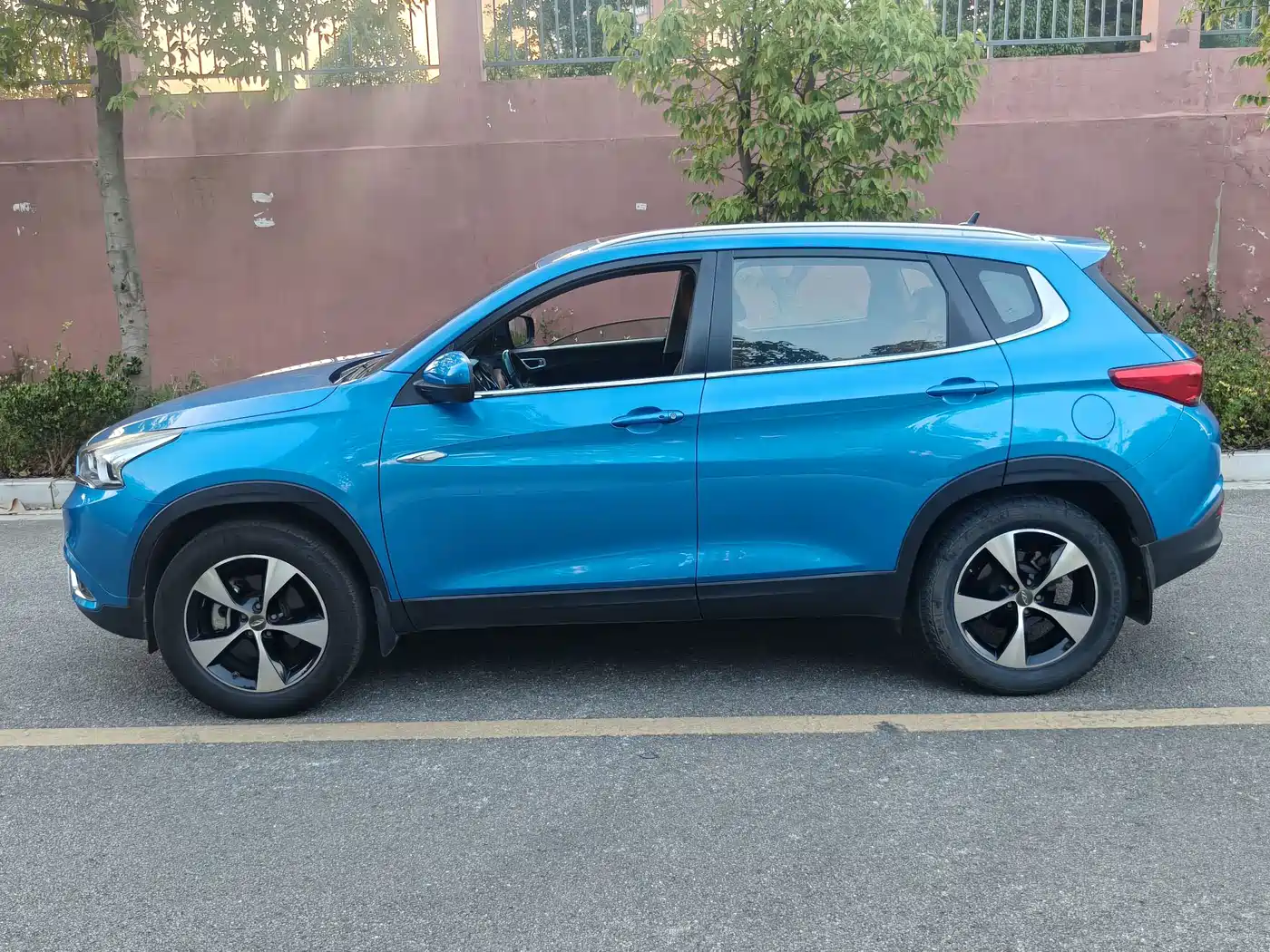 Chery Tiggo 7 2016 2016 2.0L CVT Bright Edition