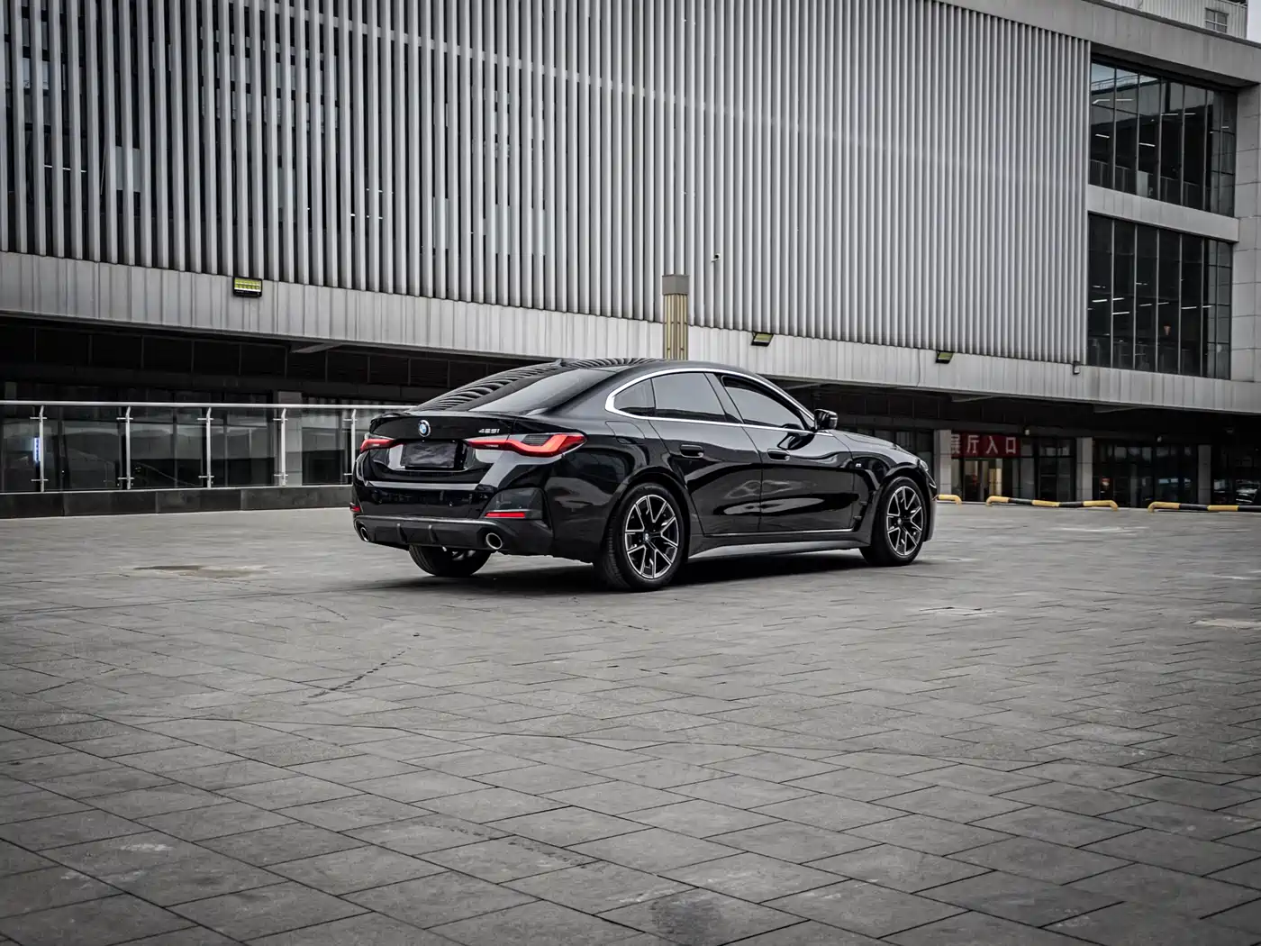 BMW 4 Series 2023 425i Gran Coupe M Sport Package фото 4