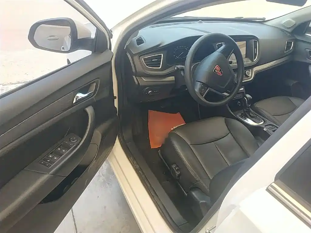 Roewe 360 2017 2017 1.5L Auto Luxury Edition