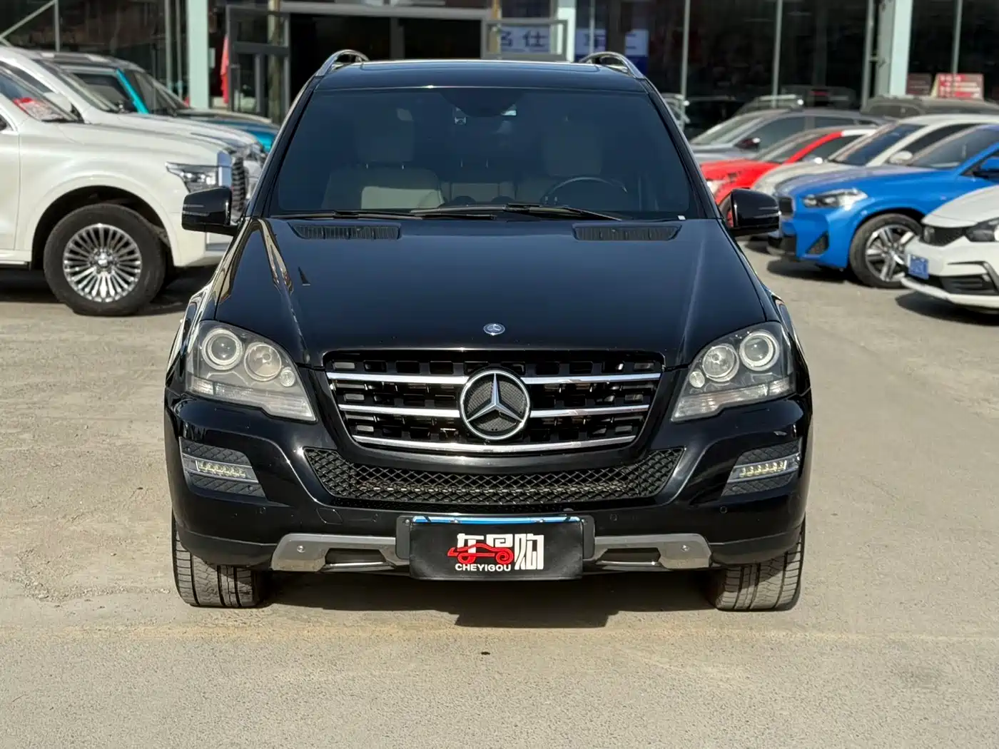 Mercedes-Benz M-Class 2010 ML 350 4MATIC Luxury фото 2