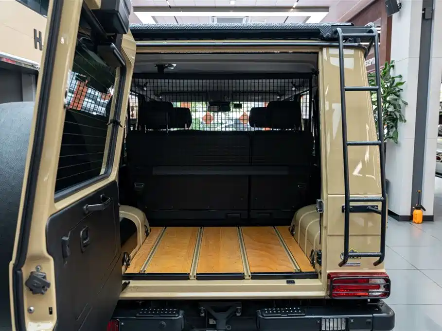 Mercedes-Benz G-Class 2017 Model G 350 d фото 21